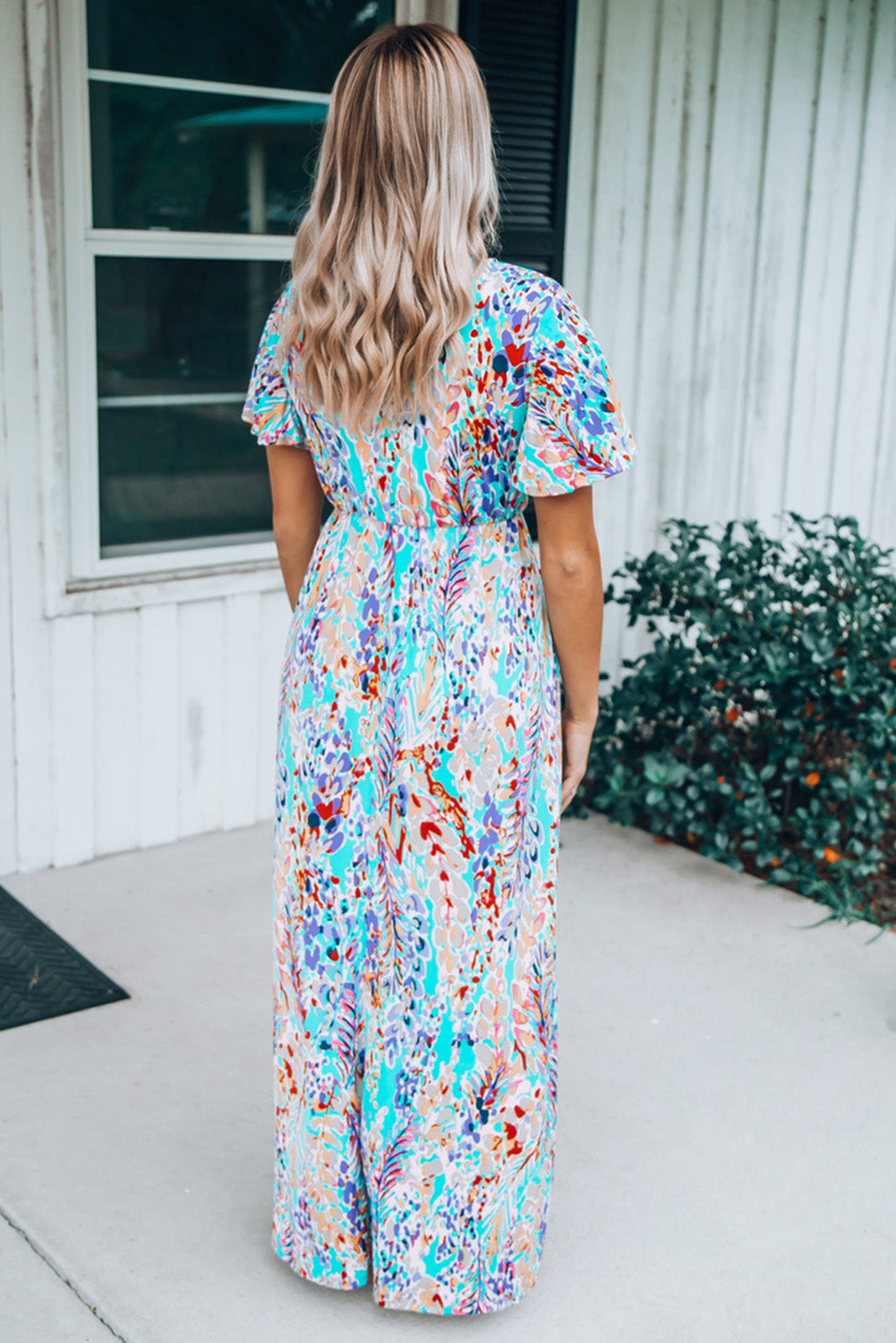 Wholesale Abstract Print Wrap V Neck Flutter Sleeve Mid Length Summer Dress