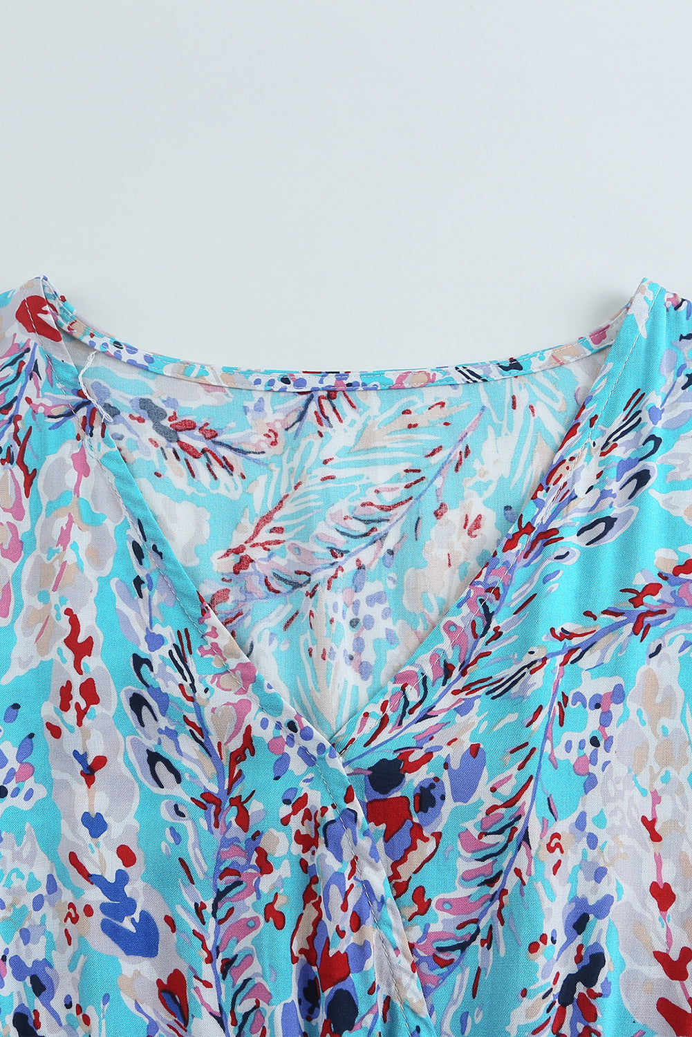 Wholesale Abstract Print Wrap V Neck Flutter Sleeve Mid Length Summer Dress