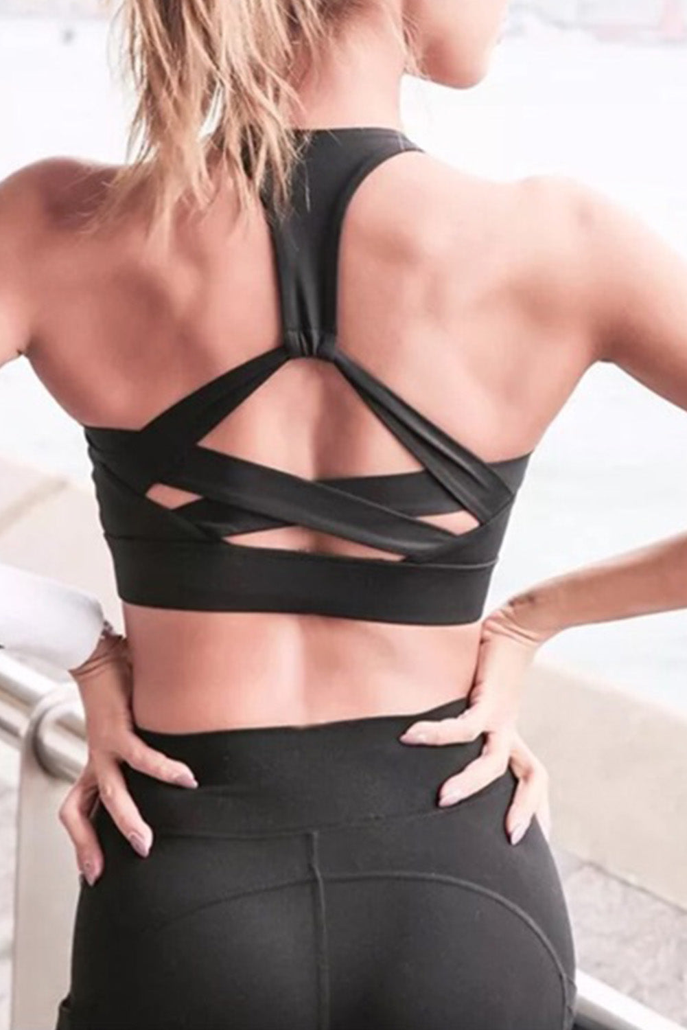 Push Up Cut Out Wireless Sports Bra